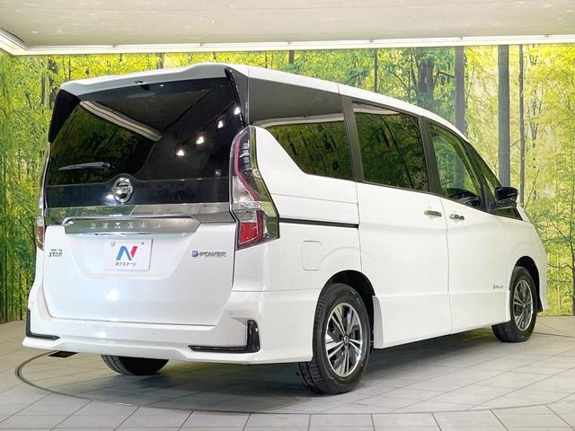 セレナ ｅ－パワー　ハイウェイスターＶ　禁煙車　両側電動ドア　純正ＳＤナビ　全周囲カメラ　衝突被害軽減システム　ドラレコ　コーナーセンサー　スマートキー　ＬＥＤヘッド　ビルトインＥＴＣ　純正１５インチアルミ　オートハイビーム（18枚目）