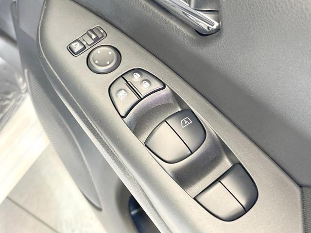 セレナ ｅ－パワー　ハイウェイスターＶ　禁煙車　両側電動ドア　純正ＳＤナビ　全周囲カメラ　衝突被害軽減システム　ドラレコ　コーナーセンサー　スマートキー　ＬＥＤヘッド　ビルトインＥＴＣ　純正１５インチアルミ　オートハイビーム（47枚目）