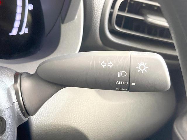 ヤリスクロス X 禁煙車 SDナビ バックカメラ プリクラッシュセーフティ レーダークルーズ ドラレコ コーナーセンサー スマートキー ETC オートハイビーム 車線逸脱警報 オートライト Bluetooth(43枚目)