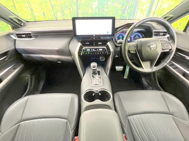 ハリアーハイブリッド Ｚ　禁煙車　全周囲カメラ　衝突被害軽減システム　電動リアゲート　ハーフレザーシート　パワーシート　コーナーセンサー　スマートキー　ＬＥＤヘッド　ＥＴＣ２．０　純正１９インチアルミ　オートハイビーム（2枚目）