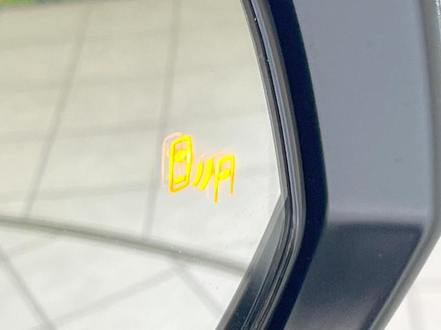 ハリアーハイブリッド Ｚ　禁煙車　全周囲カメラ　衝突被害軽減システム　電動リアゲート　ハーフレザーシート　パワーシート　コーナーセンサー　スマートキー　ＬＥＤヘッド　ＥＴＣ２．０　純正１９インチアルミ　オートハイビーム（5枚目）