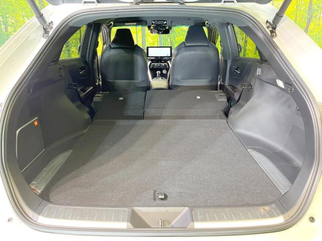 ハリアーハイブリッド Ｚ　禁煙車　全周囲カメラ　衝突被害軽減システム　電動リアゲート　ハーフレザーシート　パワーシート　コーナーセンサー　スマートキー　ＬＥＤヘッド　ＥＴＣ２．０　純正１９インチアルミ　オートハイビーム（10枚目）