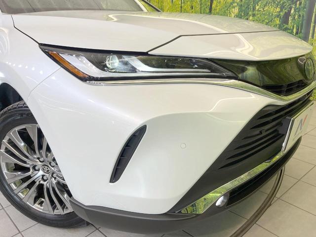 ハリアーハイブリッド Ｚ　禁煙車　全周囲カメラ　衝突被害軽減システム　電動リアゲート　ハーフレザーシート　パワーシート　コーナーセンサー　スマートキー　ＬＥＤヘッド　ＥＴＣ２．０　純正１９インチアルミ　オートハイビーム（27枚目）