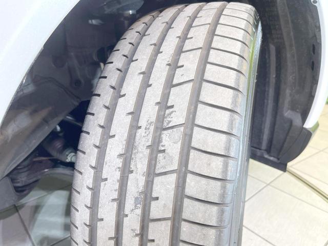 ハリアーハイブリッド Ｚ　禁煙車　全周囲カメラ　衝突被害軽減システム　電動リアゲート　ハーフレザーシート　パワーシート　コーナーセンサー　スマートキー　ＬＥＤヘッド　ＥＴＣ２．０　純正１９インチアルミ　オートハイビーム（29枚目）