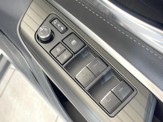 ハリアーハイブリッド Ｚ　禁煙車　全周囲カメラ　衝突被害軽減システム　電動リアゲート　ハーフレザーシート　パワーシート　コーナーセンサー　スマートキー　ＬＥＤヘッド　ＥＴＣ２．０　純正１９インチアルミ　オートハイビーム（41枚目）