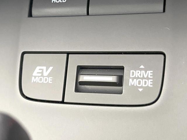 ハリアーハイブリッド Ｚ　禁煙車　全周囲カメラ　衝突被害軽減システム　電動リアゲート　ハーフレザーシート　パワーシート　コーナーセンサー　スマートキー　ＬＥＤヘッド　ＥＴＣ２．０　純正１９インチアルミ　オートハイビーム（50枚目）