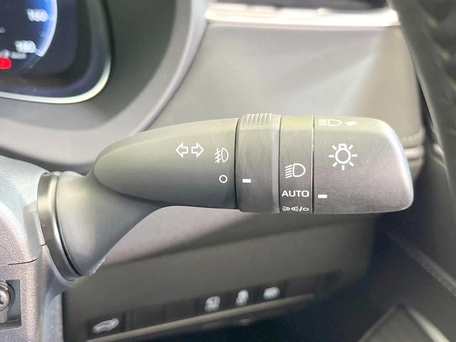 ハリアーハイブリッド Ｚ　禁煙車　全周囲カメラ　衝突被害軽減システム　電動リアゲート　ハーフレザーシート　パワーシート　コーナーセンサー　スマートキー　ＬＥＤヘッド　ＥＴＣ２．０　純正１９インチアルミ　オートハイビーム（51枚目）