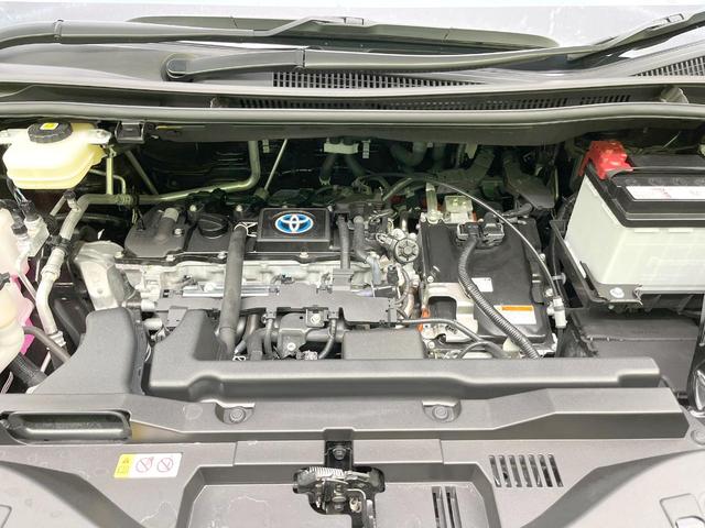 ヴォクシー ハイブリッドＳ－Ｚ　両側電動ドア　バックカメラ　衝突被害軽減システム　レーダークルーズ　禁煙車　ハーフレザーシート　コーナーセンサー　スマートキー　ＥＴＣ２．０　純正１７インチアルミ　オートハイビーム（19枚目）