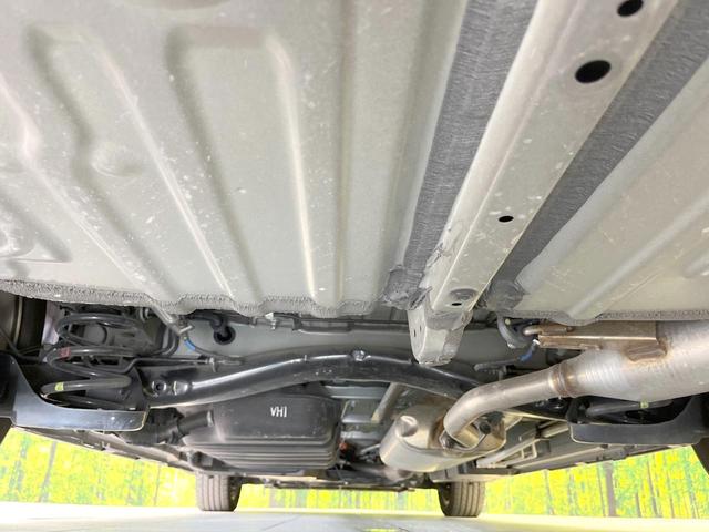 ヴォクシー ハイブリッドＳ－Ｚ　両側電動ドア　バックカメラ　衝突被害軽減システム　レーダークルーズ　禁煙車　ハーフレザーシート　コーナーセンサー　スマートキー　ＥＴＣ２．０　純正１７インチアルミ　オートハイビーム（20枚目）