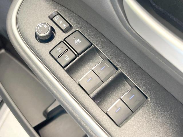 ヴォクシー ハイブリッドＳ－Ｚ　両側電動ドア　バックカメラ　衝突被害軽減システム　レーダークルーズ　禁煙車　ハーフレザーシート　コーナーセンサー　スマートキー　ＥＴＣ２．０　純正１７インチアルミ　オートハイビーム（44枚目）