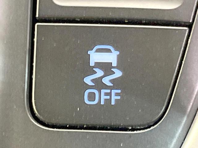 ヴォクシー ハイブリッドＳ－Ｚ　両側電動ドア　バックカメラ　衝突被害軽減システム　レーダークルーズ　禁煙車　ハーフレザーシート　コーナーセンサー　スマートキー　ＥＴＣ２．０　純正１７インチアルミ　オートハイビーム（57枚目）