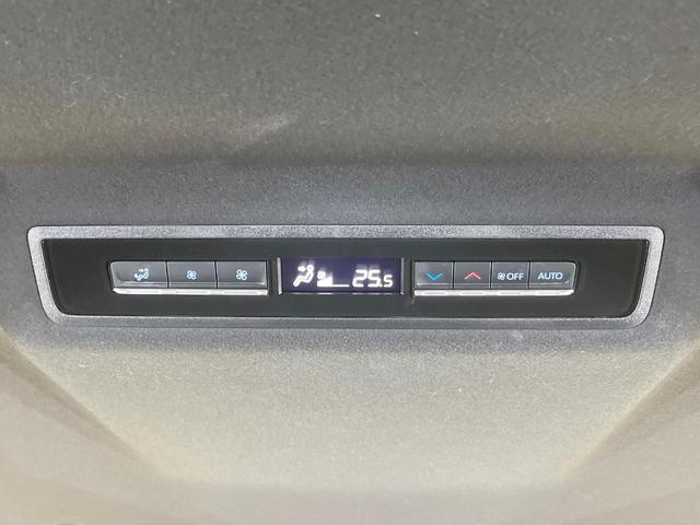 ヴォクシー ハイブリッドＳ－Ｚ　両側電動ドア　バックカメラ　衝突被害軽減システム　レーダークルーズ　禁煙車　ハーフレザーシート　コーナーセンサー　スマートキー　ＥＴＣ２．０　純正１７インチアルミ　オートハイビーム（68枚目）