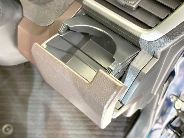 ルーミー Ｇ　Ｓ　両側電動ドア　衝突被害軽減システム　禁煙車　スマートキー　ＥＴＣ　クルコン　オートライト　オートエアコン　Ｂｌｕｅｔｏｏｔｈ　ＣＤ　ＤＶＤ再生　ブルーレイ再生　フルセグ（42枚目）