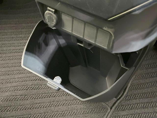 ルーミー Ｇ　Ｓ　両側電動ドア　衝突被害軽減システム　禁煙車　スマートキー　ＥＴＣ　クルコン　オートライト　オートエアコン　Ｂｌｕｅｔｏｏｔｈ　ＣＤ　ＤＶＤ再生　ブルーレイ再生　フルセグ（50枚目）