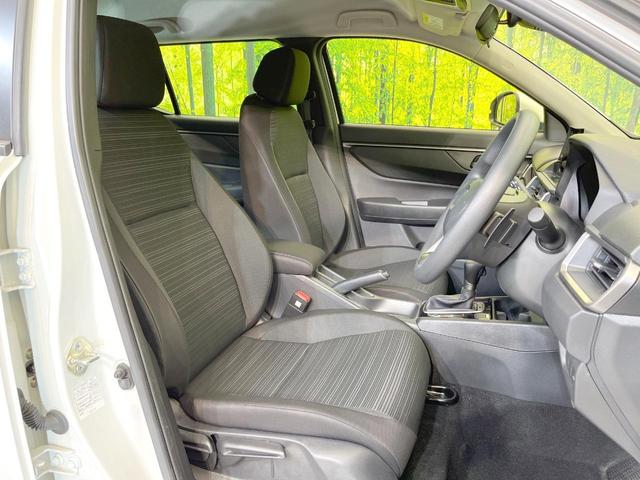 ＷＲ－Ｖ Ｘ　登録済未使用車　衝突被害軽減システム　コーナーセンサー　スマートキー　ＬＥＤヘッド　車線逸脱警報　オートライト　オートエアコン　パドルシフト（8枚目）