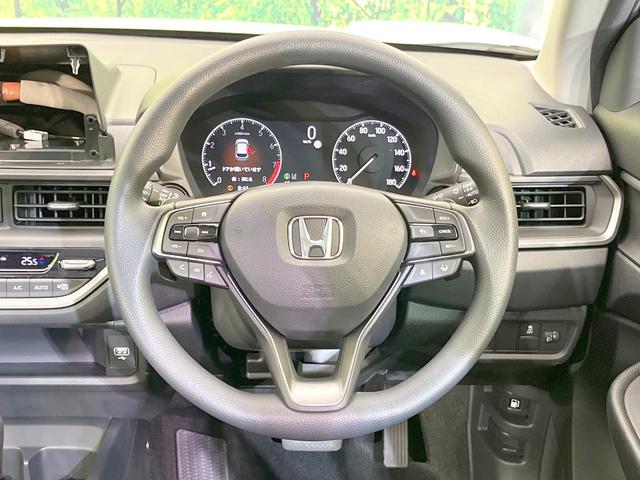 ＷＲ－Ｖ Ｘ　登録済未使用車　衝突被害軽減システム　コーナーセンサー　スマートキー　ＬＥＤヘッド　車線逸脱警報　オートライト　オートエアコン　パドルシフト（11枚目）