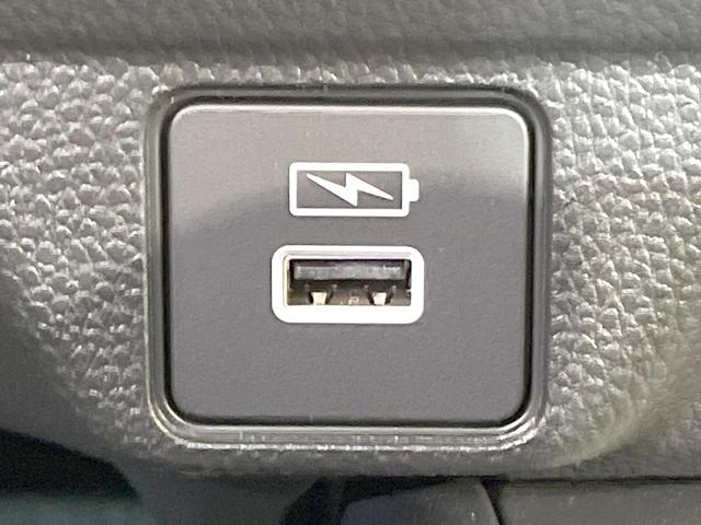 ＷＲ－Ｖ Ｘ　登録済未使用車　衝突被害軽減システム　コーナーセンサー　スマートキー　ＬＥＤヘッド　車線逸脱警報　オートライト　オートエアコン　パドルシフト（50枚目）