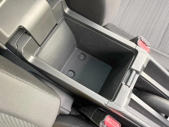 ＷＲ－Ｖ Ｘ　登録済未使用車　衝突被害軽減システム　コーナーセンサー　スマートキー　ＬＥＤヘッド　車線逸脱警報　オートライト　オートエアコン　パドルシフト（55枚目）