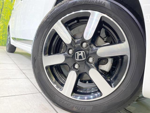 Ｎ－ＯＮＥ プレミアム　バックカメラ　衝突被害軽減システム　禁煙車　ハーフレザーシート　コーナーセンサー　スマートキー　ＬＥＤヘッド　ビルトインＥＴＣ　純正１４インチアルミ　オートハイビーム　車線逸脱警報　オートライト（13枚目）