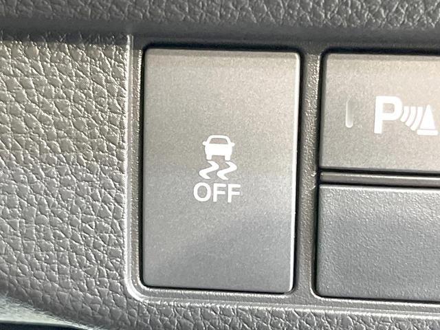 Ｎ－ＯＮＥ プレミアム　バックカメラ　衝突被害軽減システム　禁煙車　ハーフレザーシート　コーナーセンサー　スマートキー　ＬＥＤヘッド　ビルトインＥＴＣ　純正１４インチアルミ　オートハイビーム　車線逸脱警報　オートライト（35枚目）