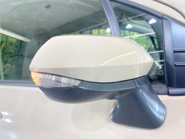 シエンタ ハイブリッドＺ　両側電動ドア　全周囲カメラ　衝突被害軽減システム　レーダークルーズ　禁煙車　コーナーセンサー　スマートキー　ＬＥＤヘッド　車線逸脱警報　オートライト　オートエアコン　Ｂｌｕｅｔｏｏｔｈ　フルセグ（31枚目）