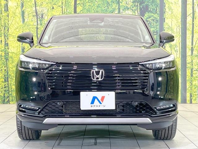ヴェゼル ｅ：ＨＥＶ　Ｚ　登録済未使用車　全周囲カメラ　ホンダセンシング　電動リアゲート　ハーフレザーシート　コーナーセンサー　スマートキー　ＬＥＤヘッド　ＥＴＣ２．０　純正１８インチアルミ　オートハイビーム（14枚目）