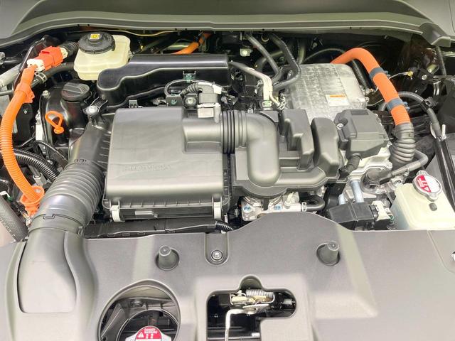 ヴェゼル ｅ：ＨＥＶ　Ｚ　登録済未使用車　全周囲カメラ　ホンダセンシング　電動リアゲート　ハーフレザーシート　コーナーセンサー　スマートキー　ＬＥＤヘッド　ＥＴＣ２．０　純正１８インチアルミ　オートハイビーム（18枚目）