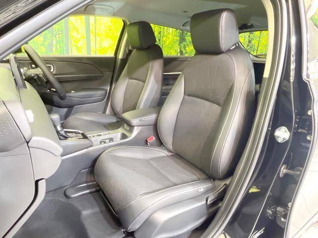 ヴェゼル ｅ：ＨＥＶ　Ｚ　登録済未使用車　全周囲カメラ　ホンダセンシング　電動リアゲート　ハーフレザーシート　コーナーセンサー　スマートキー　ＬＥＤヘッド　ＥＴＣ２．０　純正１８インチアルミ　オートハイビーム（27枚目）