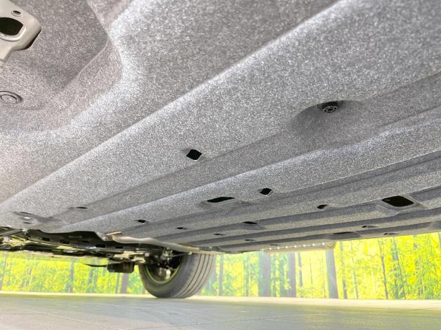 ヴェゼル ｅ：ＨＥＶ　Ｚ　登録済未使用車　全周囲カメラ　ホンダセンシング　電動リアゲート　ハーフレザーシート　コーナーセンサー　スマートキー　ＬＥＤヘッド　ＥＴＣ２．０　純正１８インチアルミ　オートハイビーム（31枚目）