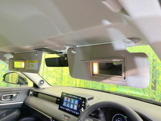 ヴェゼル ｅ：ＨＥＶ　Ｚ　登録済未使用車　全周囲カメラ　ホンダセンシング　電動リアゲート　ハーフレザーシート　コーナーセンサー　スマートキー　ＬＥＤヘッド　ＥＴＣ２．０　純正１８インチアルミ　オートハイビーム（41枚目）