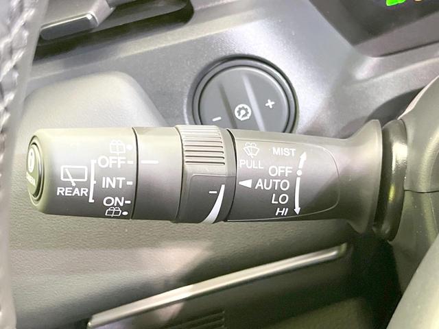 ヴェゼル ｅ：ＨＥＶ　Ｚ　登録済未使用車　全周囲カメラ　ホンダセンシング　電動リアゲート　ハーフレザーシート　コーナーセンサー　スマートキー　ＬＥＤヘッド　ＥＴＣ２．０　純正１８インチアルミ　オートハイビーム（50枚目）