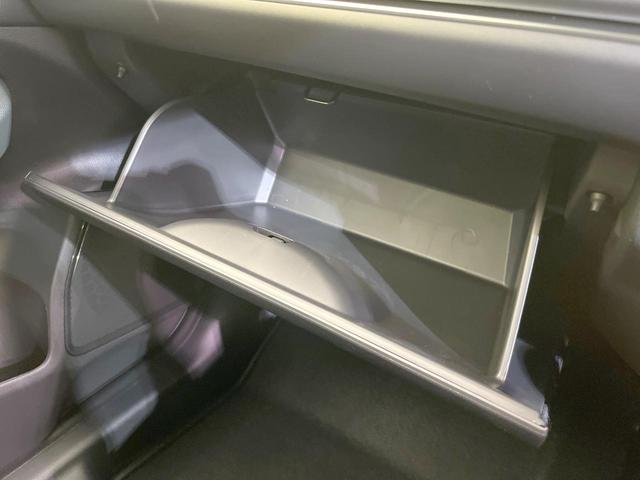 ヴェゼル ｅ：ＨＥＶ　Ｚ　登録済未使用車　全周囲カメラ　ホンダセンシング　電動リアゲート　ハーフレザーシート　コーナーセンサー　スマートキー　ＬＥＤヘッド　ＥＴＣ２．０　純正１８インチアルミ　オートハイビーム（60枚目）