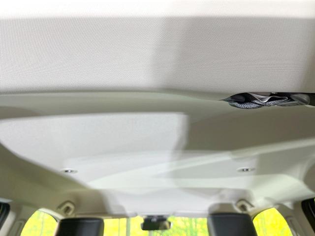 ヴェゼル ｅ：ＨＥＶ　Ｚ　登録済未使用車　全周囲カメラ　衝突被害軽減システム　電動リアゲート　ハーフレザーシート　スマートキー　ＬＥＤヘッド　ビルトインＥＴＣ　純正１８インチアルミ　オートハイビーム　車線逸脱警報（29枚目）