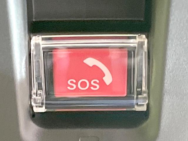 ヴェゼル ｅ：ＨＥＶ　Ｚ　登録済未使用車　全周囲カメラ　衝突被害軽減システム　電動リアゲート　ハーフレザーシート　スマートキー　ＬＥＤヘッド　ビルトインＥＴＣ　純正１８インチアルミ　オートハイビーム　車線逸脱警報（45枚目）