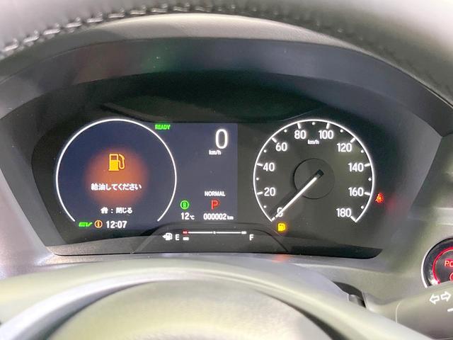 ヴェゼル ｅ：ＨＥＶ　Ｚ　登録済未使用車　全周囲カメラ　衝突被害軽減システム　電動リアゲート　ハーフレザーシート　スマートキー　ＬＥＤヘッド　ビルトインＥＴＣ　純正１８インチアルミ　オートハイビーム　車線逸脱警報（50枚目）