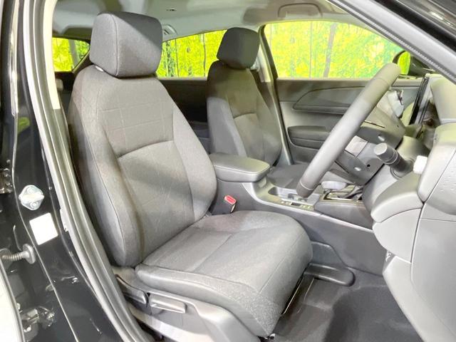 ヴェゼル Ｇ　４ＷＤ　登録済未使用車　寒冷地仕様　ホンダセンシング　コーナーセンサー　スマートキー　ＬＥＤヘッド　純正１６インチアルミ　オートハイビーム　車線逸脱警報　オートライト　オートエアコン（8枚目）