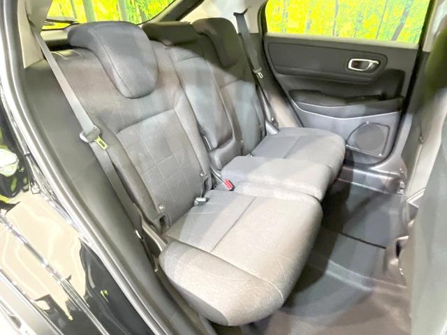 ヴェゼル Ｇ　４ＷＤ　登録済未使用車　寒冷地仕様　ホンダセンシング　コーナーセンサー　スマートキー　ＬＥＤヘッド　純正１６インチアルミ　オートハイビーム　車線逸脱警報　オートライト　オートエアコン（9枚目）
