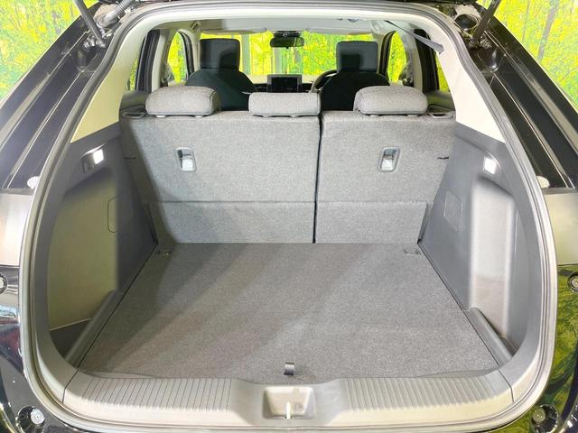 ヴェゼル Ｇ　４ＷＤ　登録済未使用車　寒冷地仕様　ホンダセンシング　コーナーセンサー　スマートキー　ＬＥＤヘッド　純正１６インチアルミ　オートハイビーム　車線逸脱警報　オートライト　オートエアコン（10枚目）