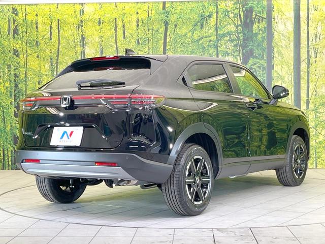 ヴェゼル Ｇ　４ＷＤ　登録済未使用車　寒冷地仕様　ホンダセンシング　コーナーセンサー　スマートキー　ＬＥＤヘッド　純正１６インチアルミ　オートハイビーム　車線逸脱警報　オートライト　オートエアコン（17枚目）