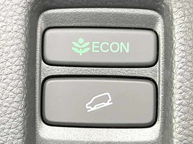 ヴェゼル Ｇ　４ＷＤ　登録済未使用車　寒冷地仕様　ホンダセンシング　コーナーセンサー　スマートキー　ＬＥＤヘッド　純正１６インチアルミ　オートハイビーム　車線逸脱警報　オートライト　オートエアコン（42枚目）