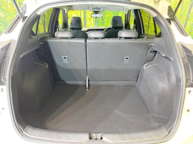 キックス Ｘ　ＳＤナビ　全周囲カメラ　衝突被害軽減システム　禁煙車　ハーフレザーシート　ドラレコ　コーナーセンサー　スマートキー　ＬＥＤヘッド　ビルトインＥＴＣ　純正１７インチアルミ　車線逸脱警報　オートライト（30枚目）