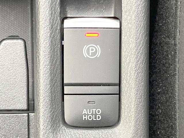 キックス Ｘ　ＳＤナビ　全周囲カメラ　衝突被害軽減システム　禁煙車　ハーフレザーシート　ドラレコ　コーナーセンサー　スマートキー　ＬＥＤヘッド　ビルトインＥＴＣ　純正１７インチアルミ　車線逸脱警報　オートライト（50枚目）