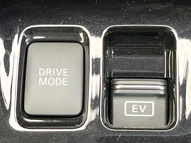 キックス Ｘ　ＳＤナビ　全周囲カメラ　衝突被害軽減システム　禁煙車　ハーフレザーシート　ドラレコ　コーナーセンサー　スマートキー　ＬＥＤヘッド　ビルトインＥＴＣ　純正１７インチアルミ　車線逸脱警報　オートライト（51枚目）