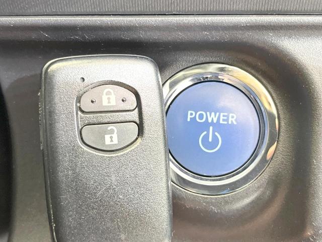 アクア Ｓ　ＳＤナビ　バックカメラ　禁煙車　スマートキー　ＬＥＤヘッド　ナビ連動ＥＴＣ　オートライト　オートエアコン　Ｂｌｕｅｔｏｏｔｈ　ＣＤ　ＤＶＤ再生　フルセグ（6枚目）