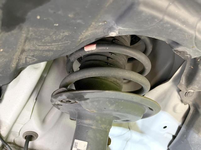 アクア Ｓ　ＳＤナビ　バックカメラ　禁煙車　スマートキー　ＬＥＤヘッド　ナビ連動ＥＴＣ　オートライト　オートエアコン　Ｂｌｕｅｔｏｏｔｈ　ＣＤ　ＤＶＤ再生　フルセグ（21枚目）