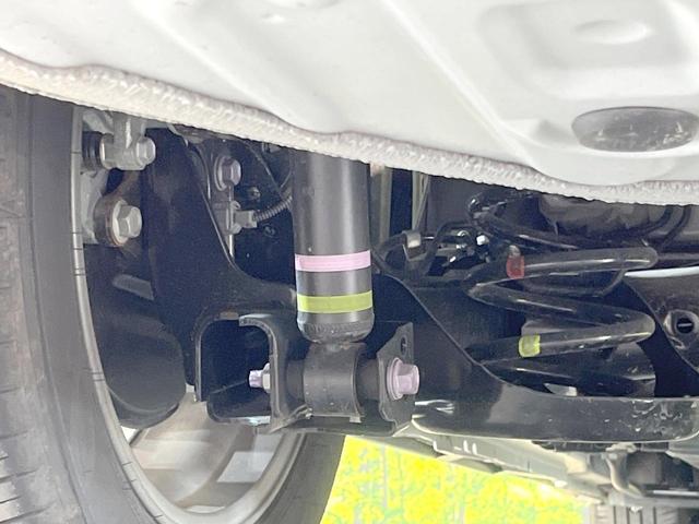 ノア ハイブリッドS-Z 禁煙車 両側電動ドア SDナビ バックカメラ 衝突被害軽減システム 電動リアゲート ハーフレザーシート 全席シートヒーター ドラレコ コーナーセンサー スマートキー LEDヘッド ETC2.0(24枚目)