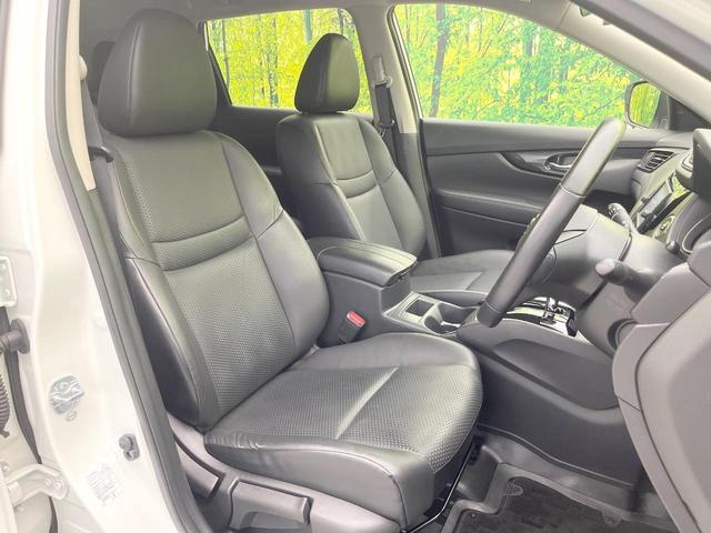 エクストレイル ２０Ｘ　禁煙車　純正ＳＤナビ　バックカメラ　衝突被害軽減システム　電動リアゲート　ドラレコ　コーナーセンサー　スマートキー　ＬＥＤヘッド　ＥＴＣ　純正１８インチアルミ　オートライト　デュアルエアコン（7枚目）