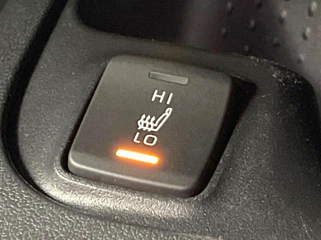 カローラスポーツ ハイブリッドＧ　Ｚ　ＳＤナビ　バックカメラ　衝突被害軽減システム　禁煙車　ハーフレザーシート　ドラレコ　コーナーセンサー　スマートキー　ＬＥＤヘッド　ビルトインＥＴＣ　純正１８インチアルミ　オートハイビーム（6枚目）