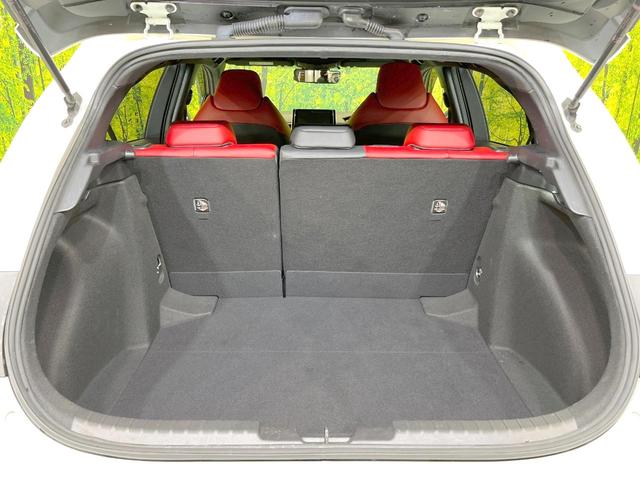 カローラスポーツ ハイブリッドＧ　Ｚ　ＳＤナビ　バックカメラ　衝突被害軽減システム　禁煙車　ハーフレザーシート　ドラレコ　コーナーセンサー　スマートキー　ＬＥＤヘッド　ビルトインＥＴＣ　純正１８インチアルミ　オートハイビーム（8枚目）