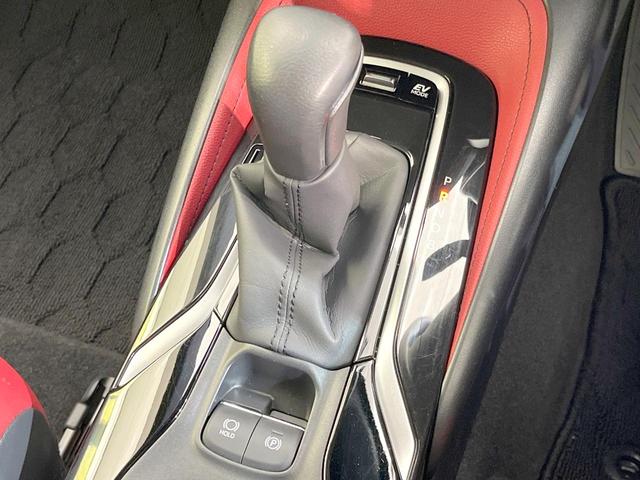 カローラスポーツ ハイブリッドＧ　Ｚ　ＳＤナビ　バックカメラ　衝突被害軽減システム　禁煙車　ハーフレザーシート　ドラレコ　コーナーセンサー　スマートキー　ＬＥＤヘッド　ビルトインＥＴＣ　純正１８インチアルミ　オートハイビーム（22枚目）